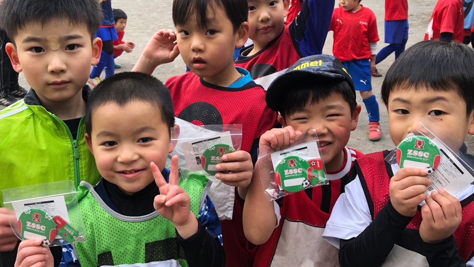 ゼスク／善福寺少年友の会（東京都）　クリスマス会　缶バッジ＆タッグ